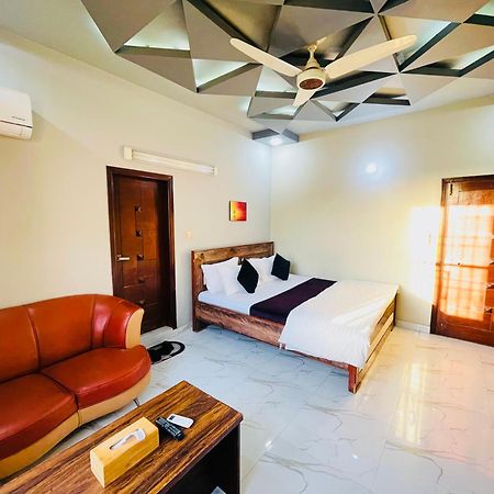 Karachi Inn Guest House Extérieur photo
