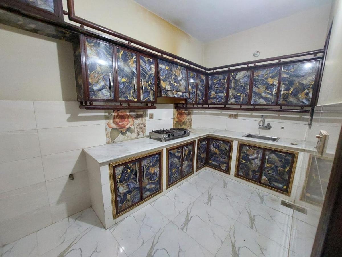 Karachi Inn Guest House Extérieur photo
