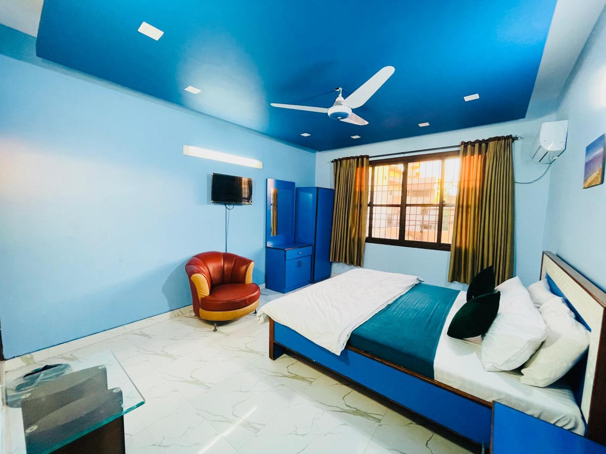 Karachi Inn Guest House Extérieur photo