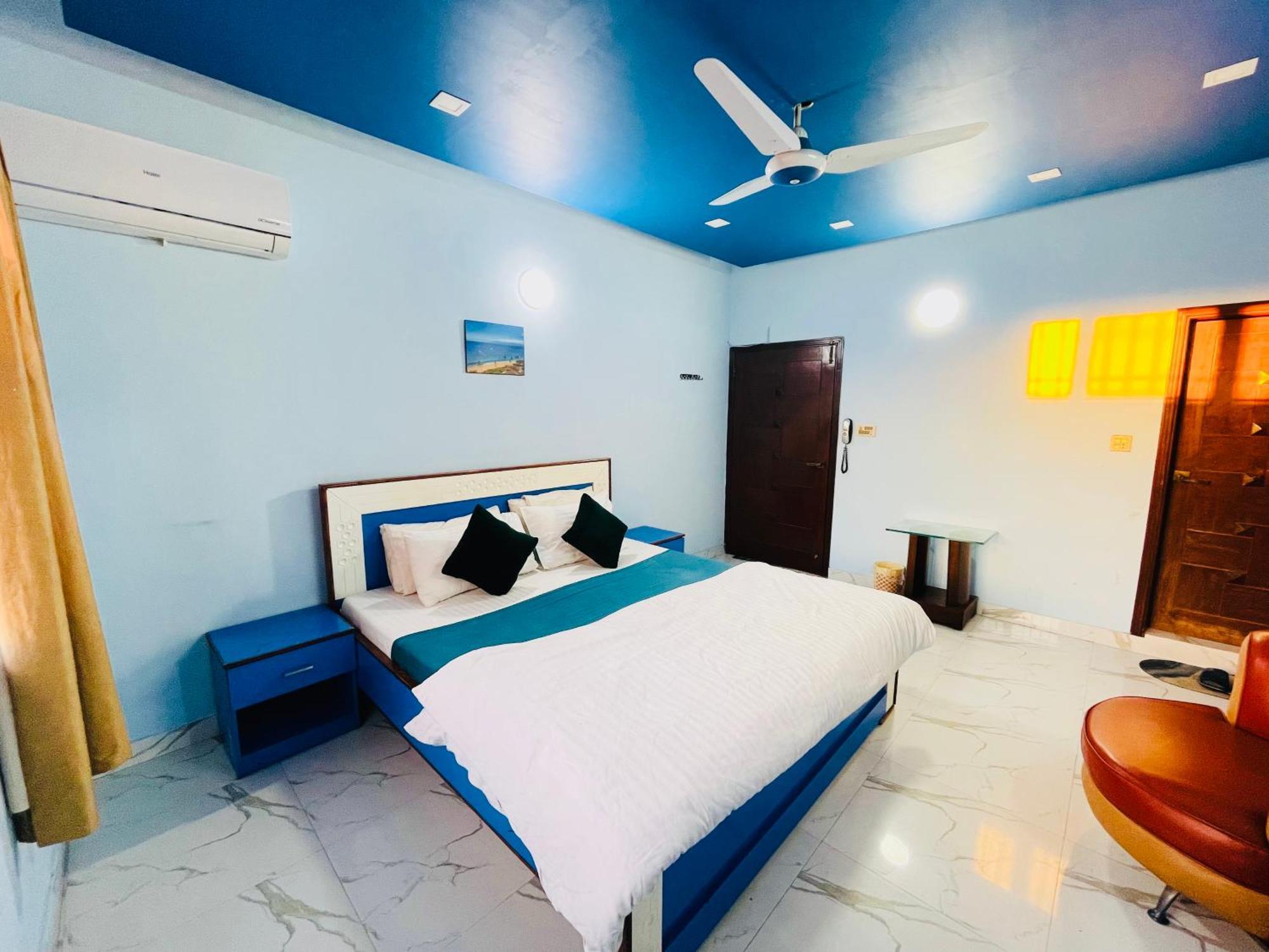 Karachi Inn Guest House Extérieur photo